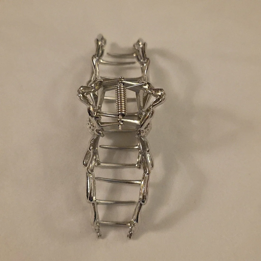 Silvery SPIDER METAL HAIR CLAW